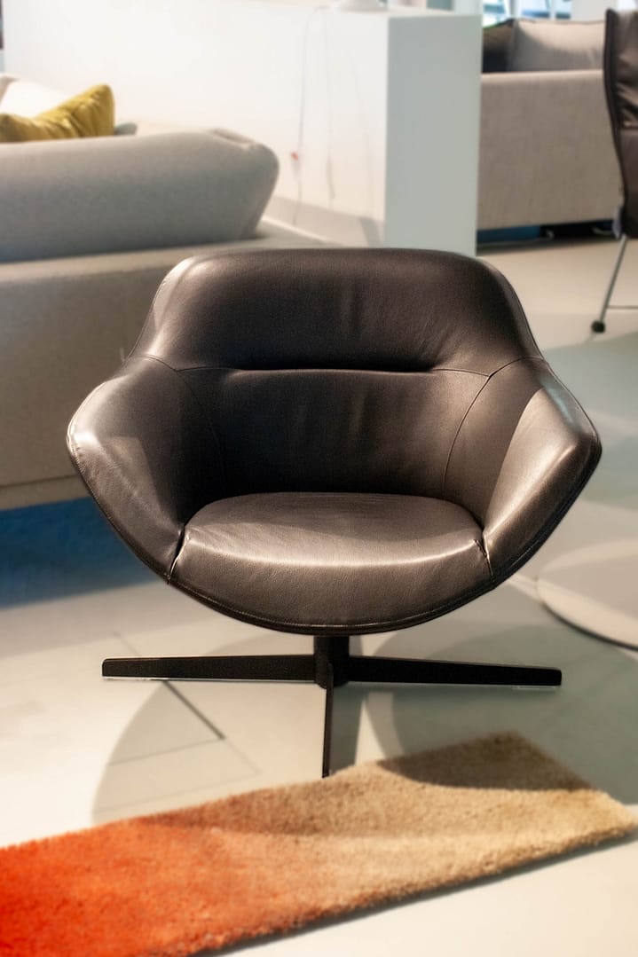 Cassina Auckland